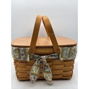 2002 Longaberger Cake Pie Basket 12x12x6” Botanical Fields Liner, Insert & Riser